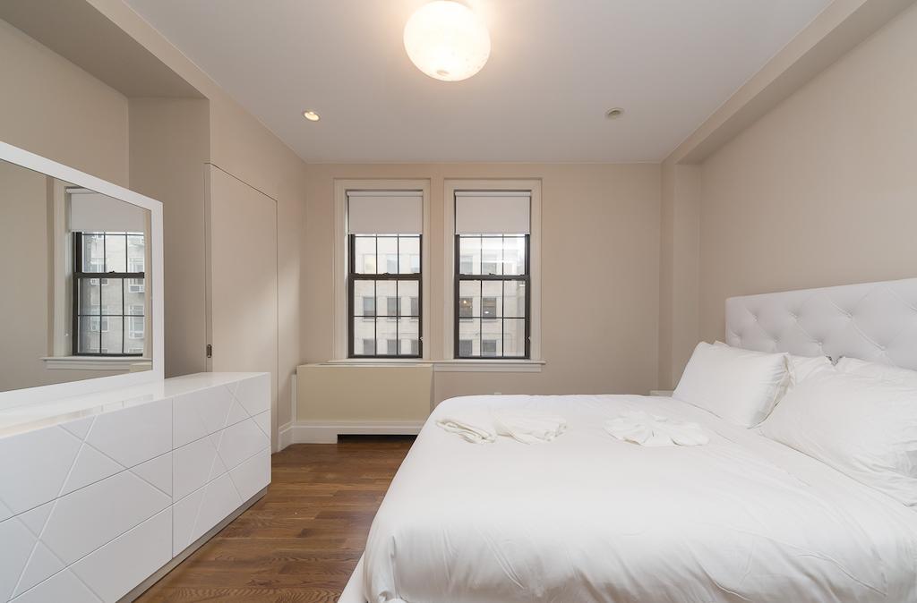 5Th Ave Suites New York Room photo